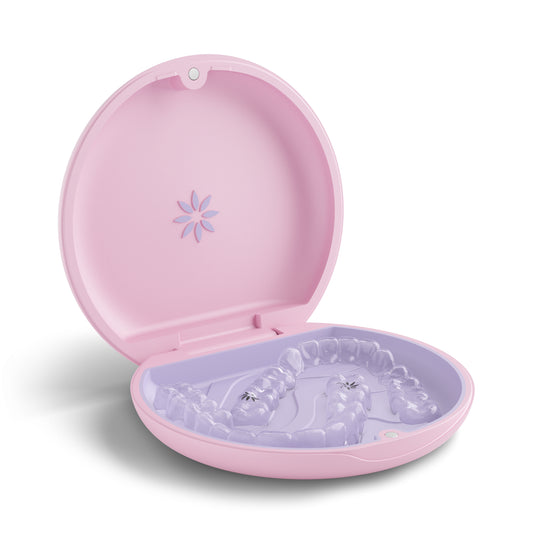 Invisalign™ case – pink aligner and retainer case